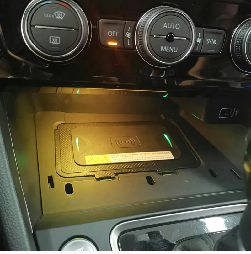 Car wireless charger for VW T-Cross T-Roc Jetta MK7 Teramont Phideon 15w fast phone charger charging panel pad phone holder - image 3