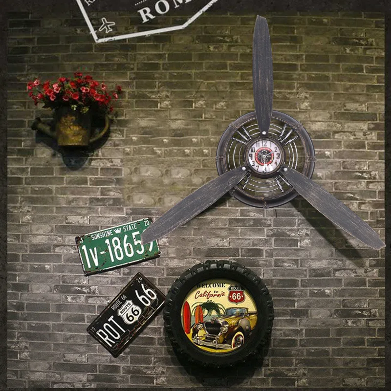 Rustic vintage iron work industrial wind aircraft propeller wall clock Bar restaurant wall decoration image 1