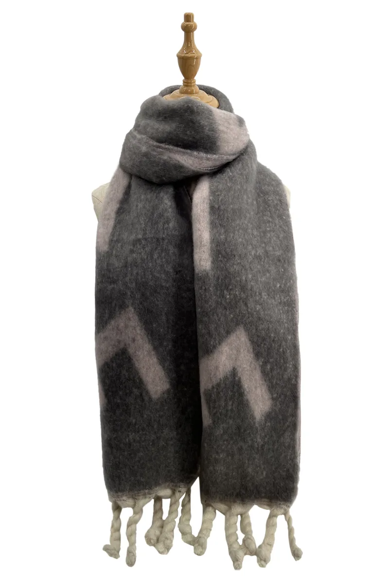 Jazz Pose Women's Check Scarf Wrap image 4