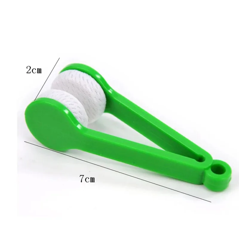10x Portable Microfibre Glasses Cleaning Kit image 2