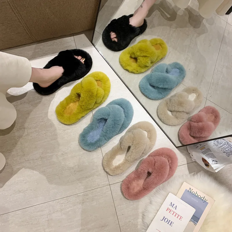 Fashion One Word Thick Fur Slippers Double Fur Slippers Casual Home Cotton Shoes for Women Flat Plush Cross Straps Slippers2025 detail 3
