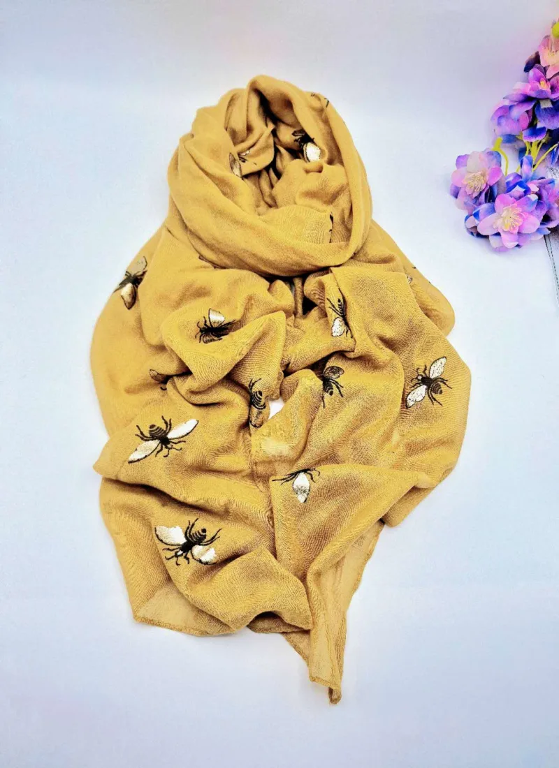 Women's Cartoon Print Cotton Scarf image 5