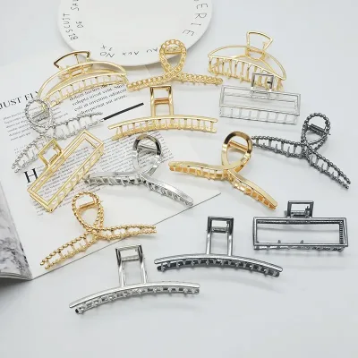 2022 Multiple Styles Fashion Alloy Geometric Large Butterfly Love Pendant Hairpin Barrettes for Women Girl Accessories H