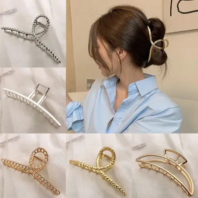 Simple Metal Hollow Out Geometric Hair Claw Ladies Elegant Hair Accessories Cross Crab Bath Clip For Women Fashion Girl 