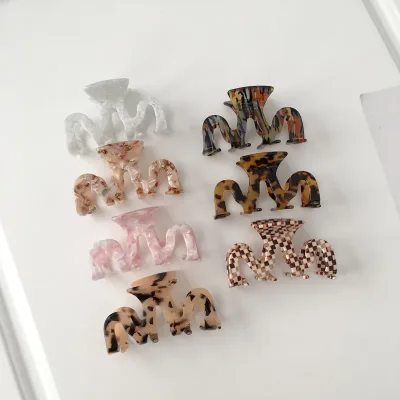Big Wave Acetate Hair Claws Leopard Print