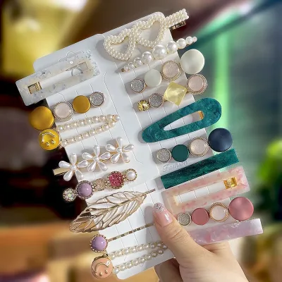Acrylic Pearl Hair Clips Set