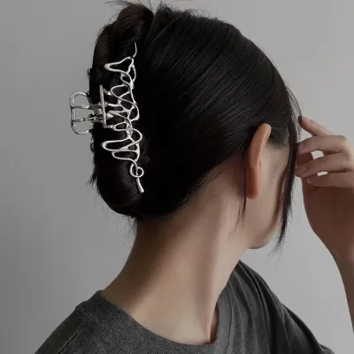 Personality geometric design liquid shape claw-style hairpin female special-shaped disc hair strong non-slip big graspin