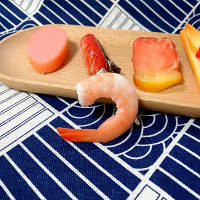 Creative simulation shrimp bacon sausage 3d stereo ins wind side clip food play fun funny hair accessories hairpin femal