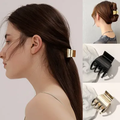 Vintage Women Hair Claw Hairpin Small Metal Solid Color Korean Hair Clip Barrettes Crab Girls Hair Accessories Styling H
