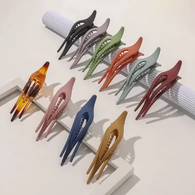 Frosted Duckbill Hair Clip