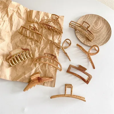 Wood Grain Hair Claws