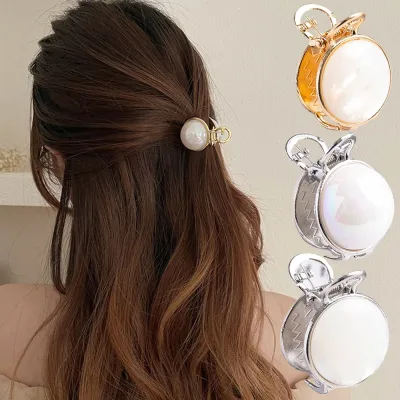 Round Metal Small Pearl Hair Claws Clips Crab Barrettes Fashion Ponytail Hairpins Bangs Clamps for Women Girls Hair Acce