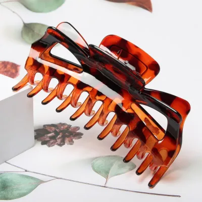 5.5inch Big Hair Claw Clip Large Elegant Plastic Hairpin Tortoiseshell Hair Clamps Crab Clips for Women Girls Hair Acces