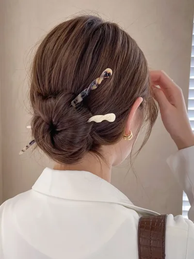 Elegant Leopard Hair Sticks