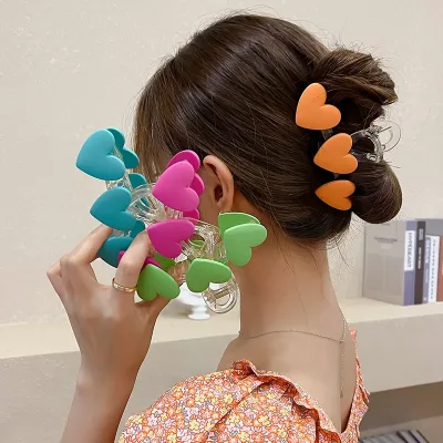 FORWOT New Korea Heart Shape Acrylic Hair Claws Crab Large Pearl Claw Clips for Woman Girls Bath Barrette Lady Fashion H