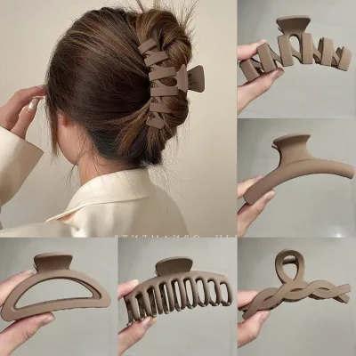 Women Hair Claw Clips Korea Coffee Beige Acrylic Large Hair Claw Hairpin Geometric Barrettes Crab Girl Headwear Hair Acc
