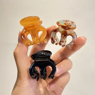 2x Acetate Hair Claw Clips