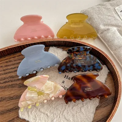 French Women's Hair Clips Elegant Acetate Hair Claw Medium Size Sweet Shark Clip Exquisite Girl Hair Accessories Headwea